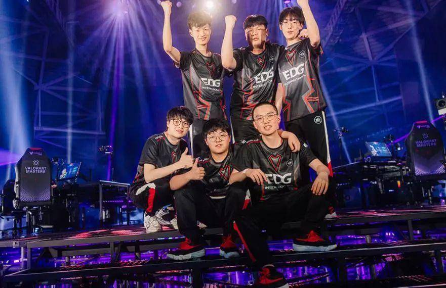 形成更大威 形成更大威